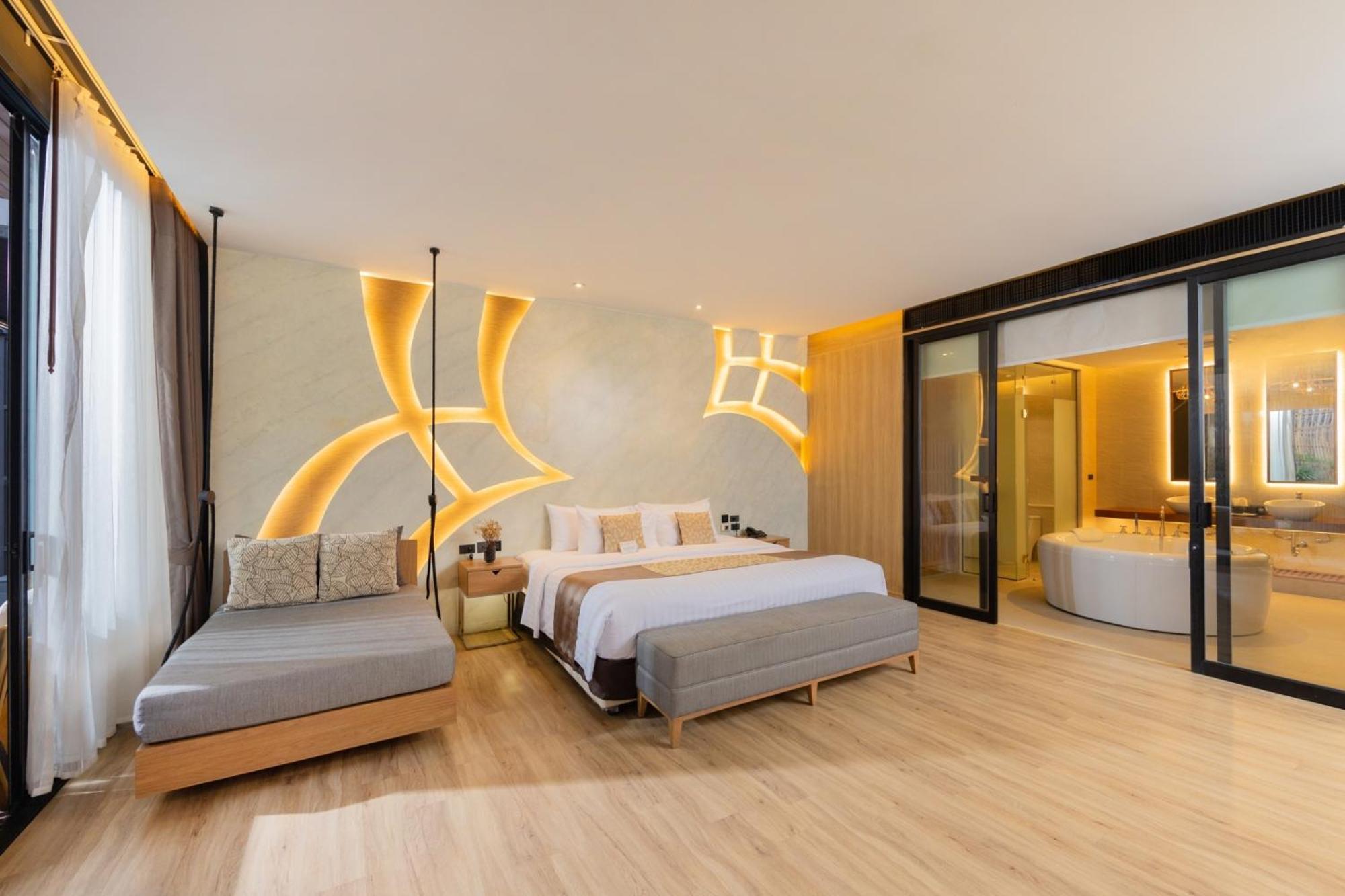 Resort The Yana HHQ